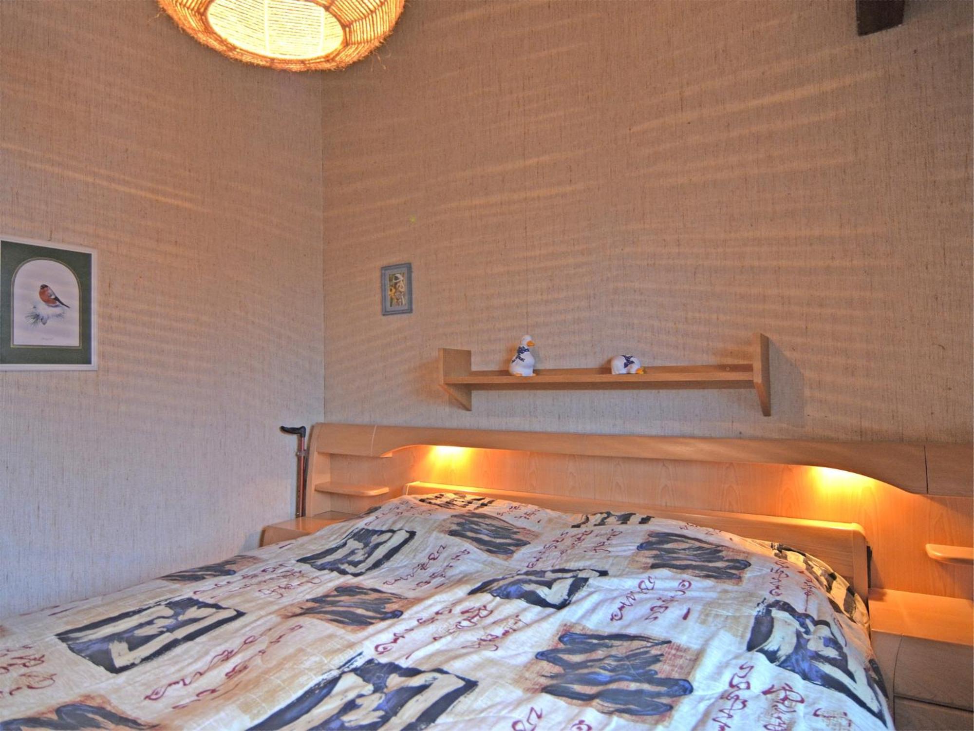 Furnished Bungalow With Peaceful Neighbourhood Мешеде Экстерьер фото